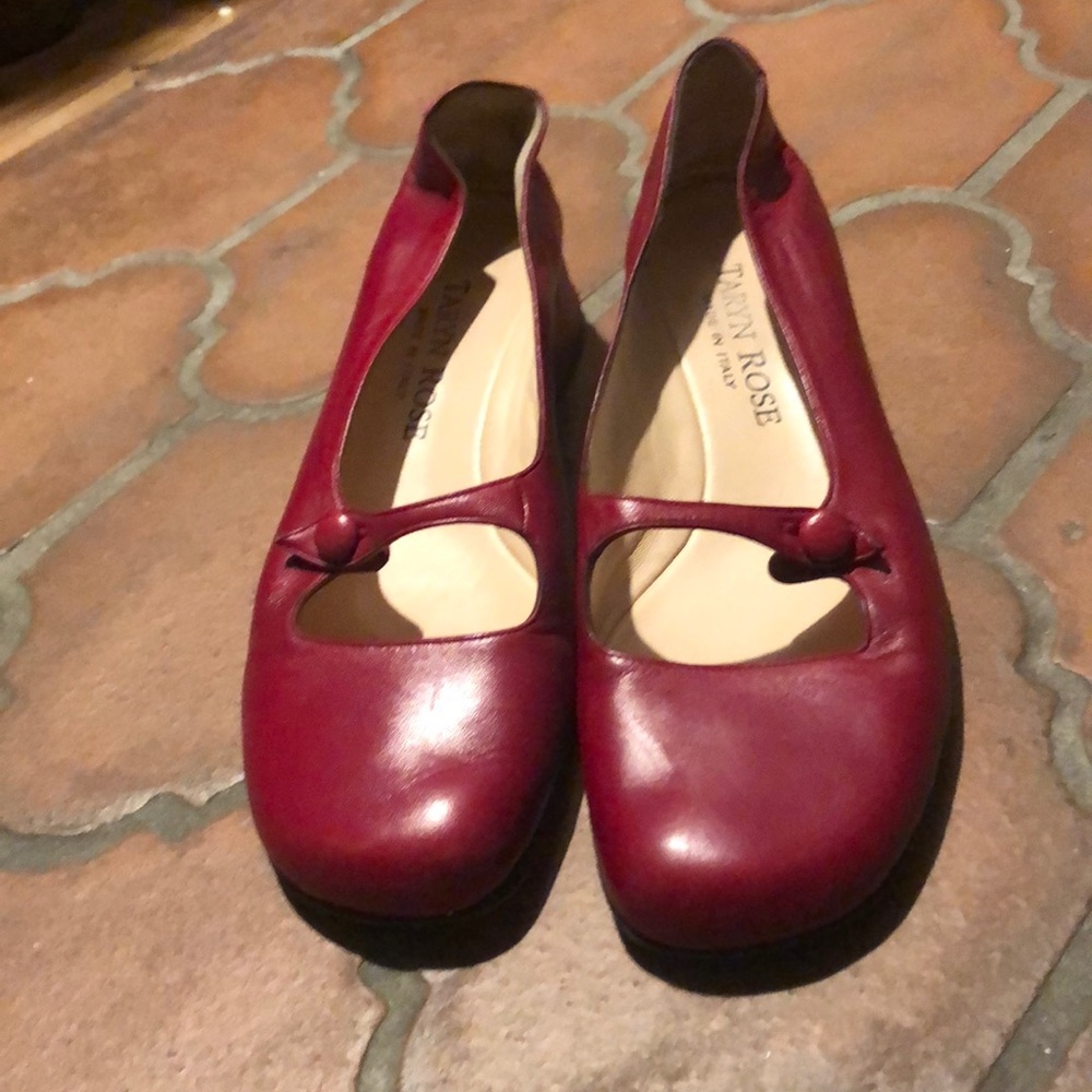 Taryn Rose Red Mary Jane Wedges 39